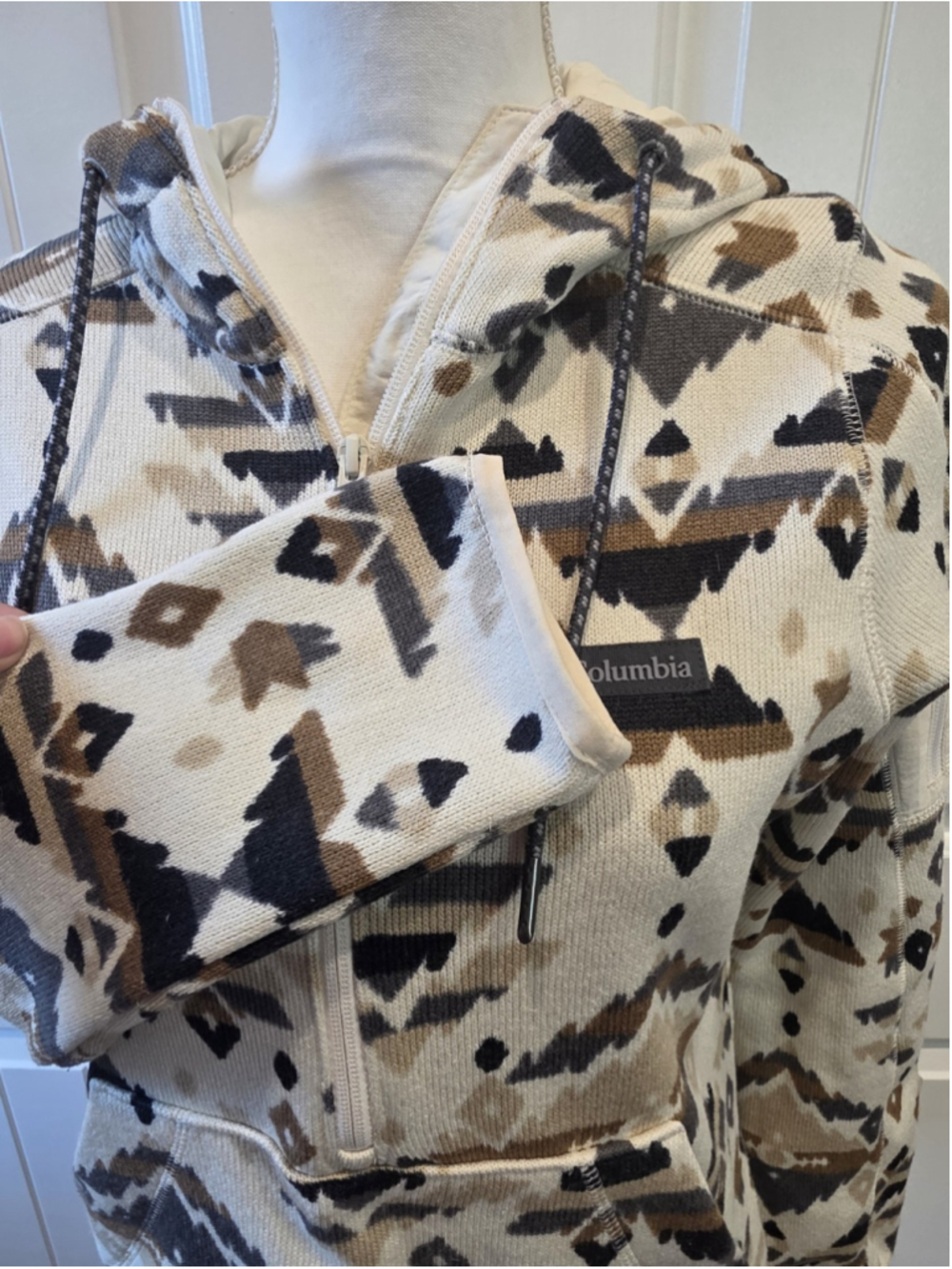 Columbia Sweater Weather Fleece Hooded Quarter Zip Sz S Cream Aztec Outdoor Hike - Picture 9 of 14
